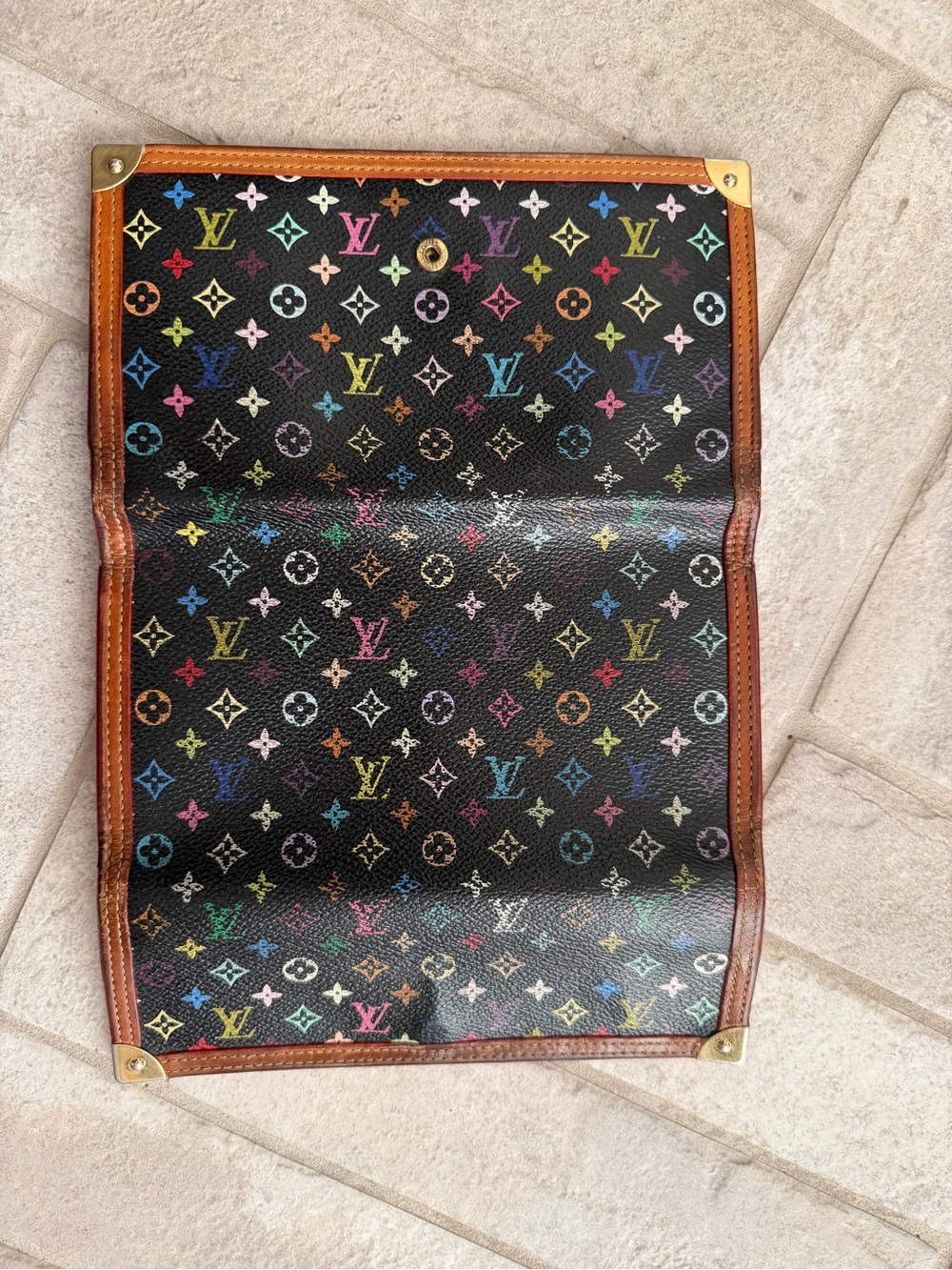 Louis Vuitton x Takashi Murakami Monogram Multicolor Porte-Trésor Wallet - Picture 14 of 16